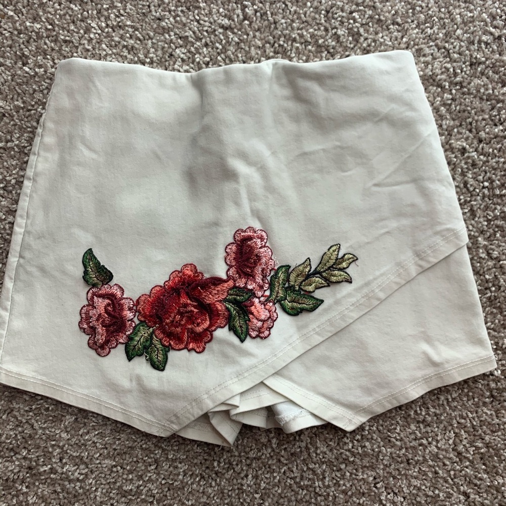 American threads mini envelope skort